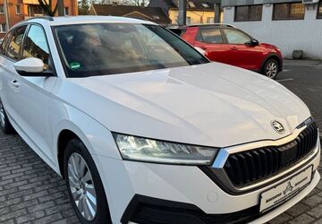 Skoda Octavia 122.000 km 16.399 &euro; Mülheim / Ruhr 45473