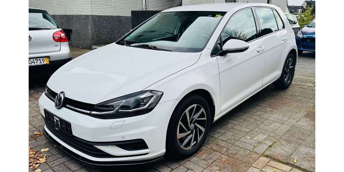VW Golf 205.000 km 9.700 &euro; Recklinghausen 45663
