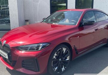 BMW i4 17.008 km 59.470 &euro; Essen 45134