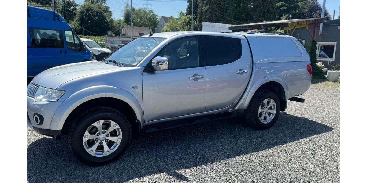 Mitsubishi L200 194.258 km 10.950 &euro; essen 45326