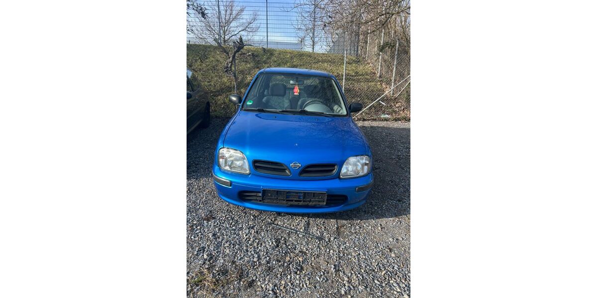 Nissan Micra 186.896 km 580 &euro; Essen 45356