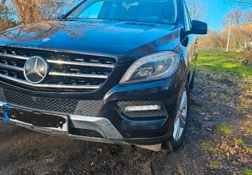 Mercedes-Benz ML 350 185.000 km 18.450 &euro; Dortmund 44139