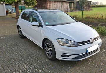 VW Golf 161.500 km 8.888 &euro; Recklinghausen 45659