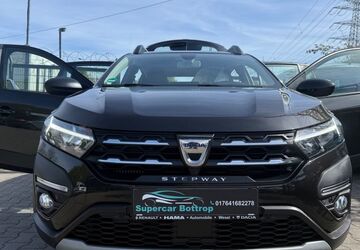 Dacia Sandero 13.421 km 13.999 &euro; Bottrop 46238