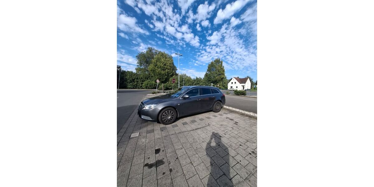 Opel Insignia 227.000 km 3.500 &euro; Bottrop 46242