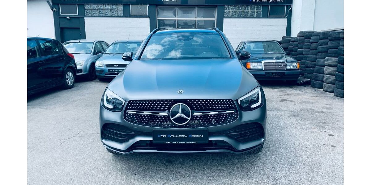 Mercedes-Benz GLC 300 105.000 km 36.990 &euro; Essen 45127