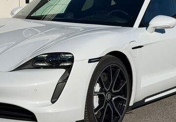 Porsche Taycan 47.000 km 71.900 &euro; Dortmund 44379