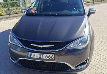 Chrysler Pacifica 114.000 km 22.222 &euro; Reken 48734