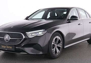 Mercedes-Benz E 220 7.941 km 49.945 &euro; Essen 45309