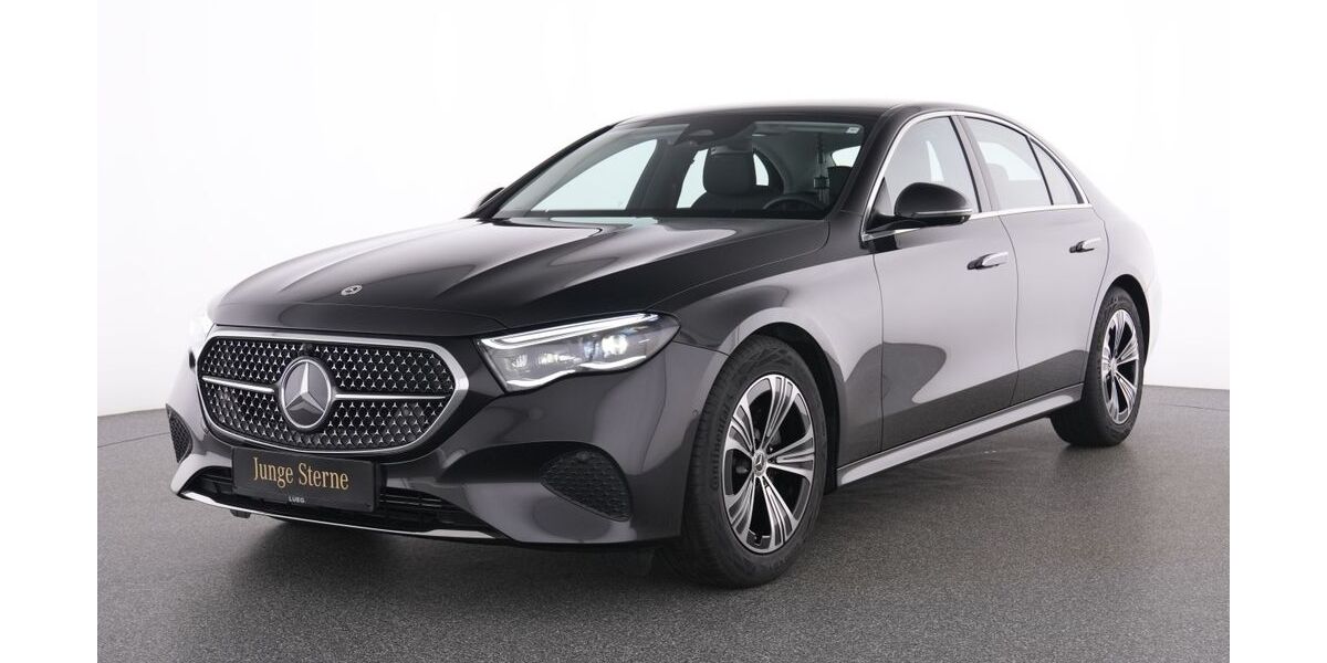 Mercedes-Benz E 220 7.941 km 49.945 &euro; Essen 45309