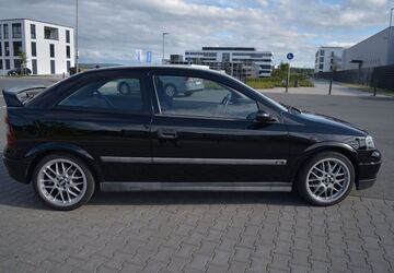 Opel Astra 87.000 km 10.999 &euro; Bochum 44789