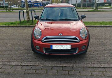 Mini ONE 219.500 km 3.200 &euro; Dortmund 44339
