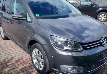 VW Touran 179.000 km 5.980 &euro; Recklinghausen 45657
