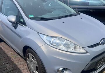 Ford Fiesta 169.000 km 2.980 &euro; Recklinghausen 45657