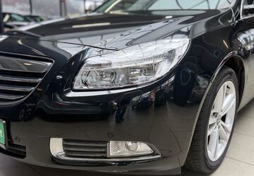 Opel Insignia 95.569 km 11.890 &euro; Bottrop 46236