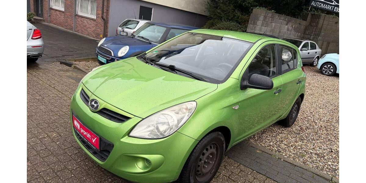 Hyundai i20 130.000 km 2.999 &euro; Essen 45147