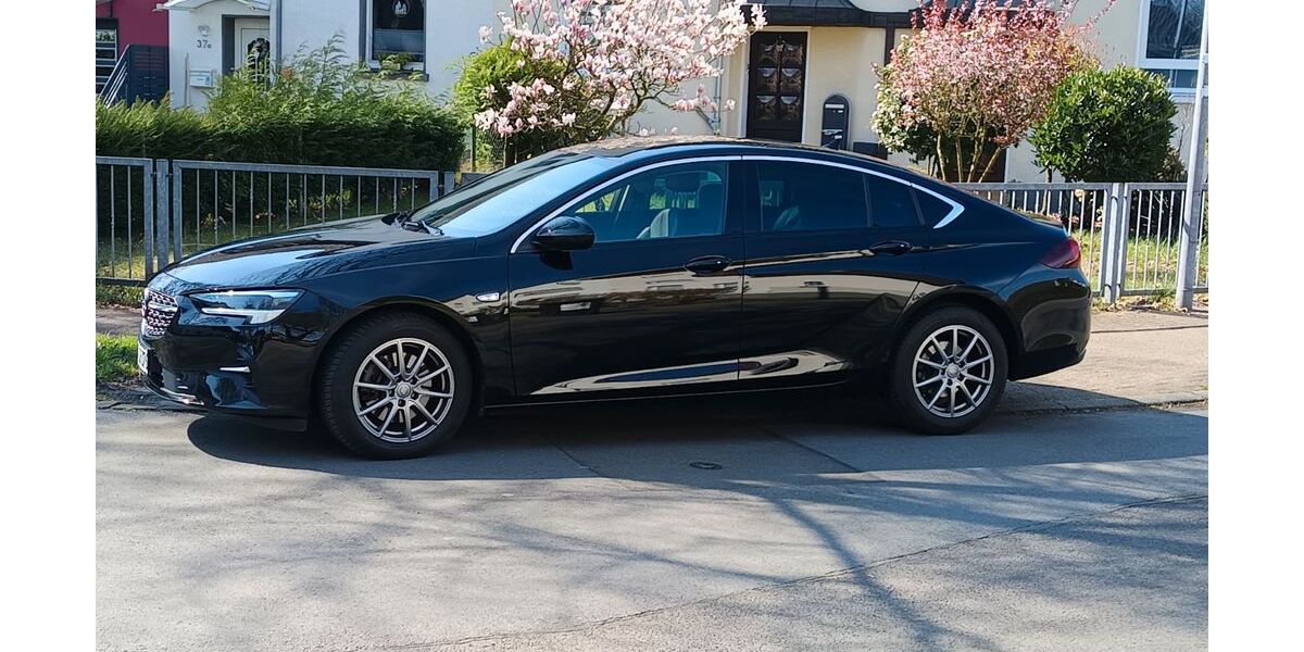 Opel Insignia 56.000 km 17.900 &euro; bottrop 46240