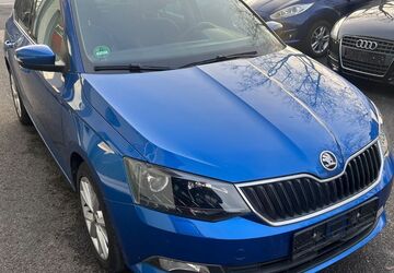 Skoda Fabia 98.000 km 7.999 &euro; Recklinghausen 45663