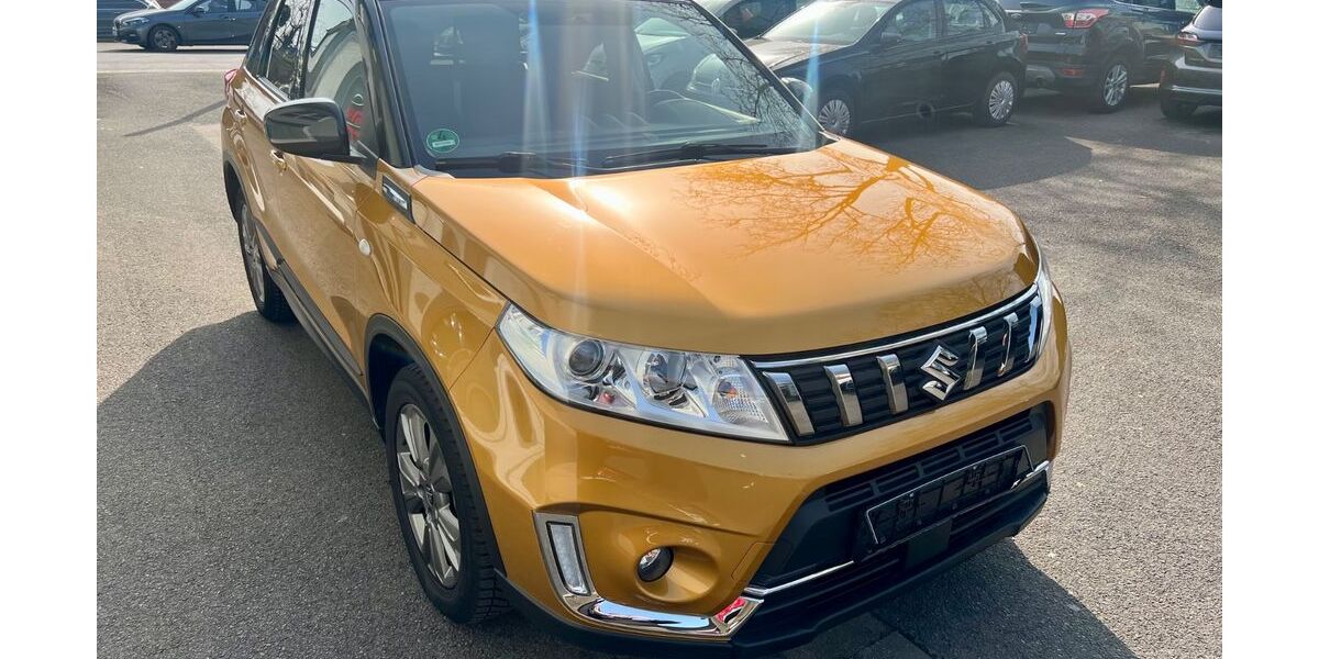 Suzuki Vitara 18.000 km 14.999 &euro; Recklinghausen 45663