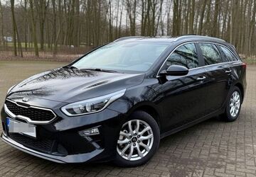 Kia ceed Sportswagon 165.655 km 14.700 &euro; Recklinghausen 45657