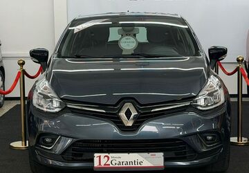 Renault Clio 64.030 km 10.699 &euro; Oberhausen 46049