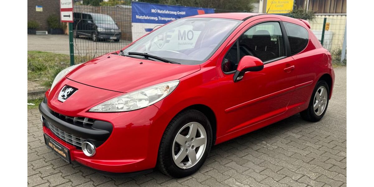 Peugeot 207 125.000 km 3.490 &euro; Bottrop 46238