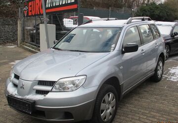 Mitsubishi Outlander 99.000 km 4.999 &euro; Oberhausen 46149