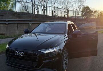 Audi Q8 115.000 km 53.999 &euro; Oberhausen 45045