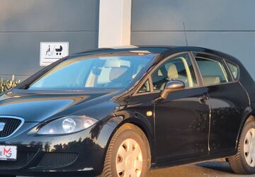 Seat Leon 98.980 km 4.699 &euro; Mülheim an der Ruhr 45475