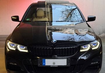 BMW 330 106.000 km 33.800 &euro; Mülheim an der Ruhr 45479