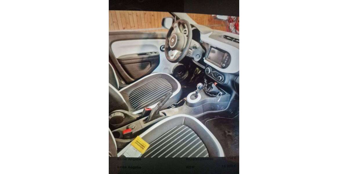 Renault Twingo 21.330 km 13.900 &euro; Gelsenkirchen 45884