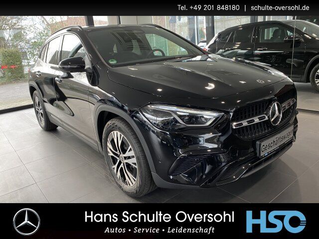 Mercedes-Benz GLA 200 8.000 km 44.790 &euro; Essen 45257