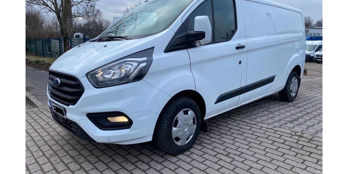 Ford Transit Custom 115.000 km 11.950 &euro; Essen 45356