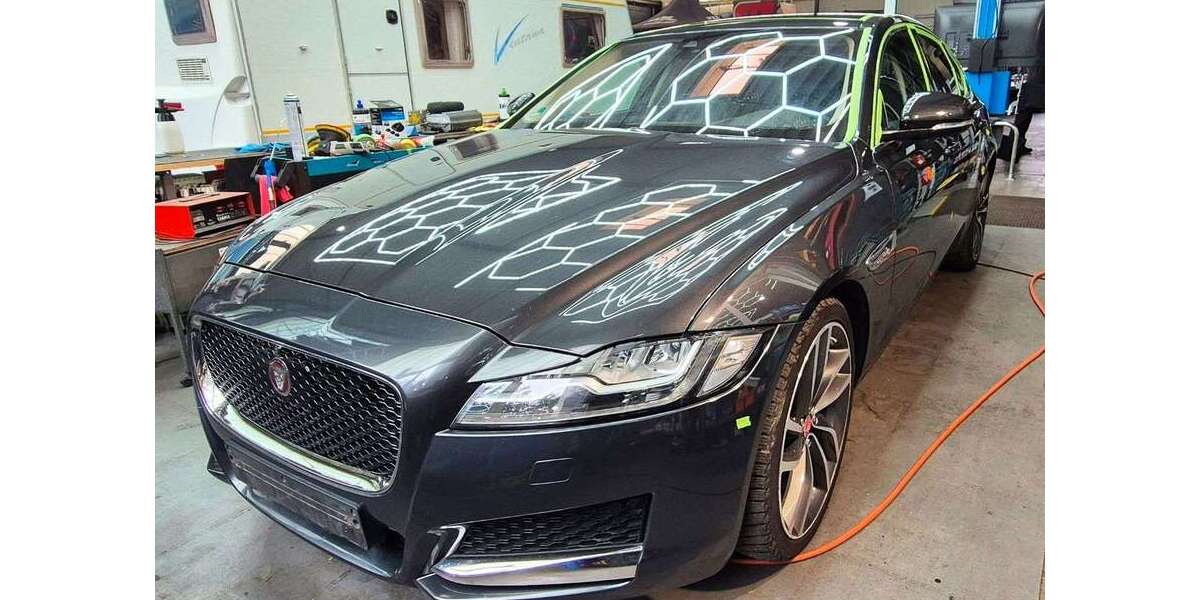 Jaguar XF 113.000 km 26.990 &euro; Recklinghausen 45659