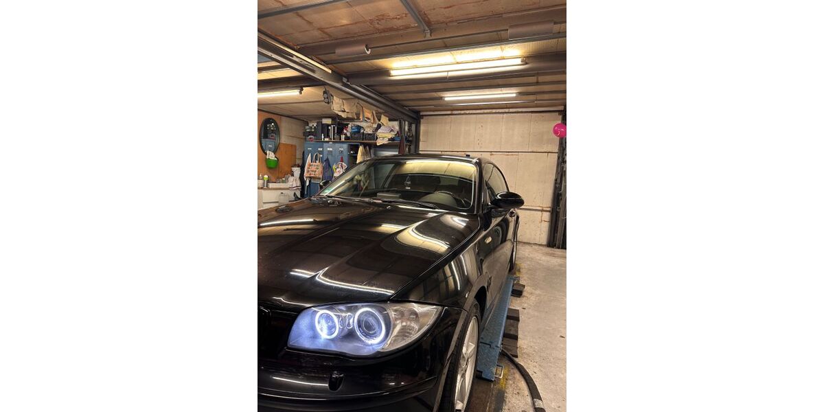 BMW 118 176.000 km 3.200 &euro; Recklinghausen 45665
