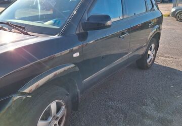 Hyundai TUCSON 190.000 km 1.750 &euro; Recklinghausen 45661