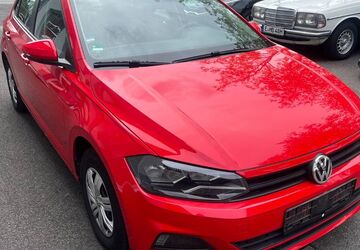 VW Polo 99.000 km 7.999 &euro; Recklinghausen 45663