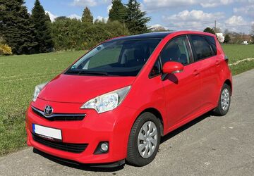 Toyota Verso-S 227.000 km 2.500 &euro; Bochum 44797