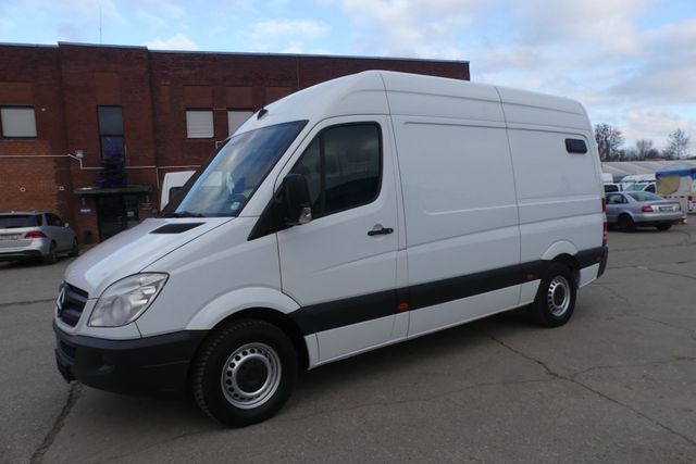 Mercedes-Benz Sprinter 162.604 km 12.950 &euro; Essen 45309