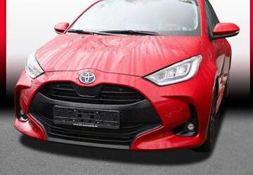 Toyota Yaris 13.664 km 19.989 &euro; Recklinghausen 45659