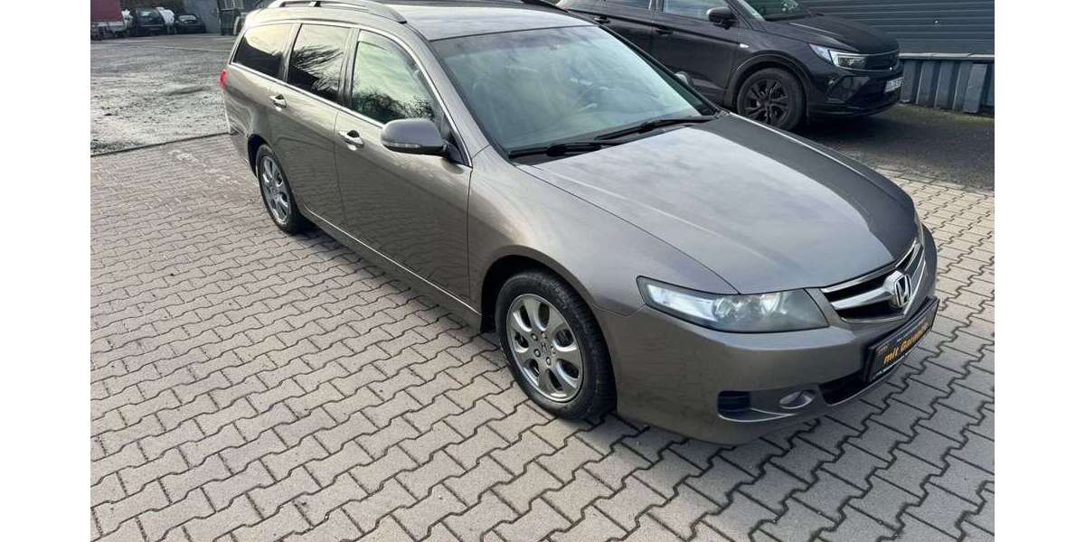 Honda Accord 249.000 km 4.790 &euro; Dortmund 44319