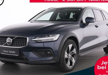 Volvo V60 Cross Country 50.467 km 34.750 &euro; Essen-Kray 45309
