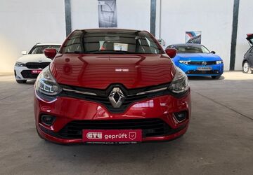 Renault Clio 42.019 km 11.999 &euro; Oberhausen 46149