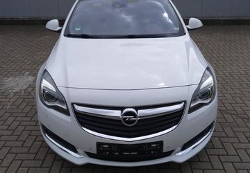 Opel Insignia 182.000 km 9.900 &euro; Essen 45138