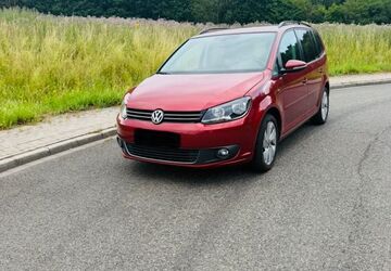 VW Touran 121.000 km 8.500 &euro; Recklinghausen 45665