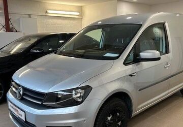 VW Caddy 158.000 km 10.200 &euro; Waltrop 45731