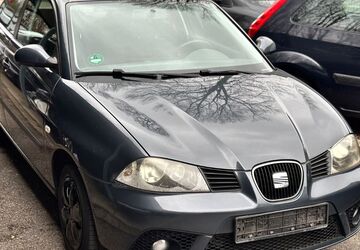 Seat Ibiza 102.000 km 2.490 &euro; Essen 45145