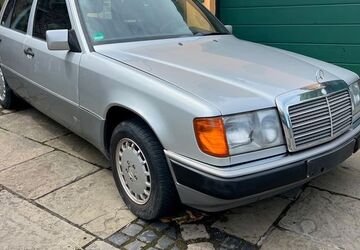 Mercedes-Benz 250 209.000 km 8.800 &euro; Dortmund 44267