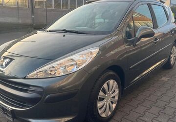 Peugeot 207 136.000 km 2.750 &euro; recklinghausen 45665
