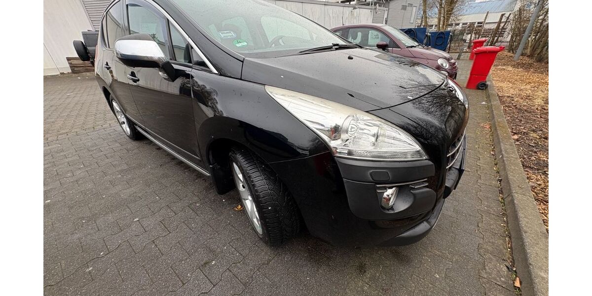 Peugeot 3008 141.000 km 5.695 &euro; Datteln 45711